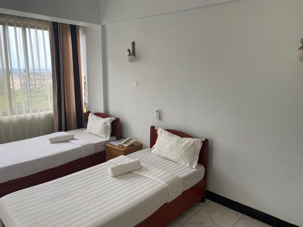 Panama Inn Μόσι Εξωτερικό φωτογραφία
